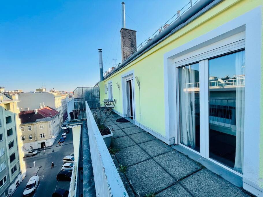 Апартаменти Cosy Flat With Huge Terrasse! Long Or Shortterm Відень Екстер'єр фото