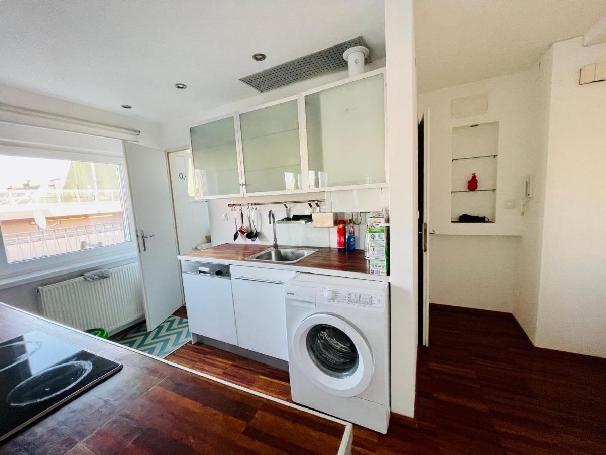 Апартаменти Cosy Flat With Huge Terrasse! Long Or Shortterm Відень Екстер'єр фото
